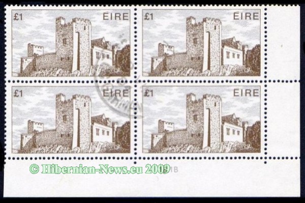 1982-84 withdrawn Â£1 Cahir Castle on CCP1